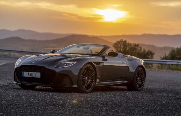 Aston Martin DBS Superleggera